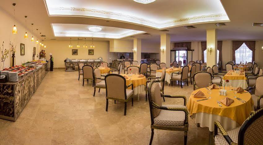 Cesars Belek Hotel Exterior photo